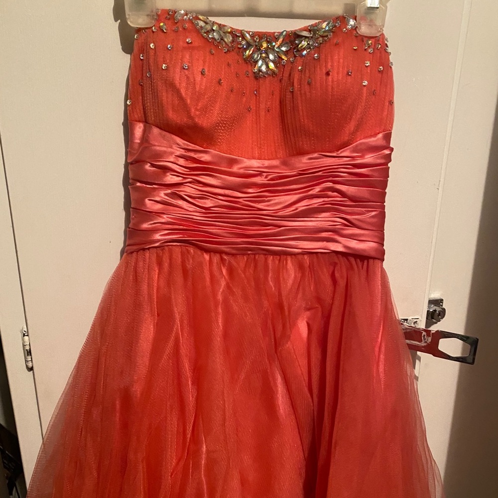 Let’s large homecoming/prom dress